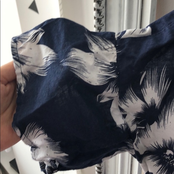 Floral top - Picture 4 of 5